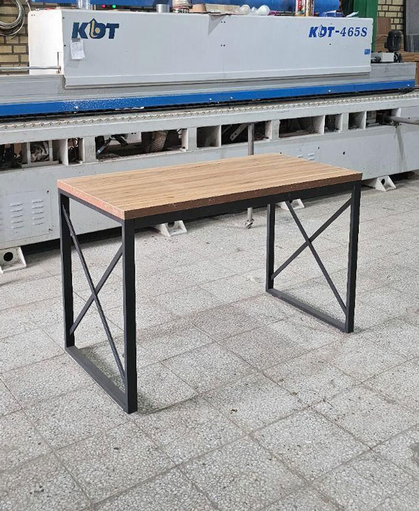 میز تحریر پایه فلزی مدل M4020X