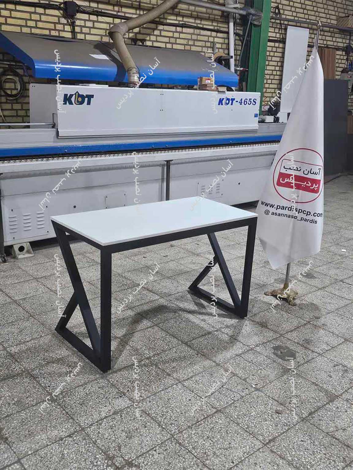 میز پایه فلزی مدل : K  - پروفیل  30*50