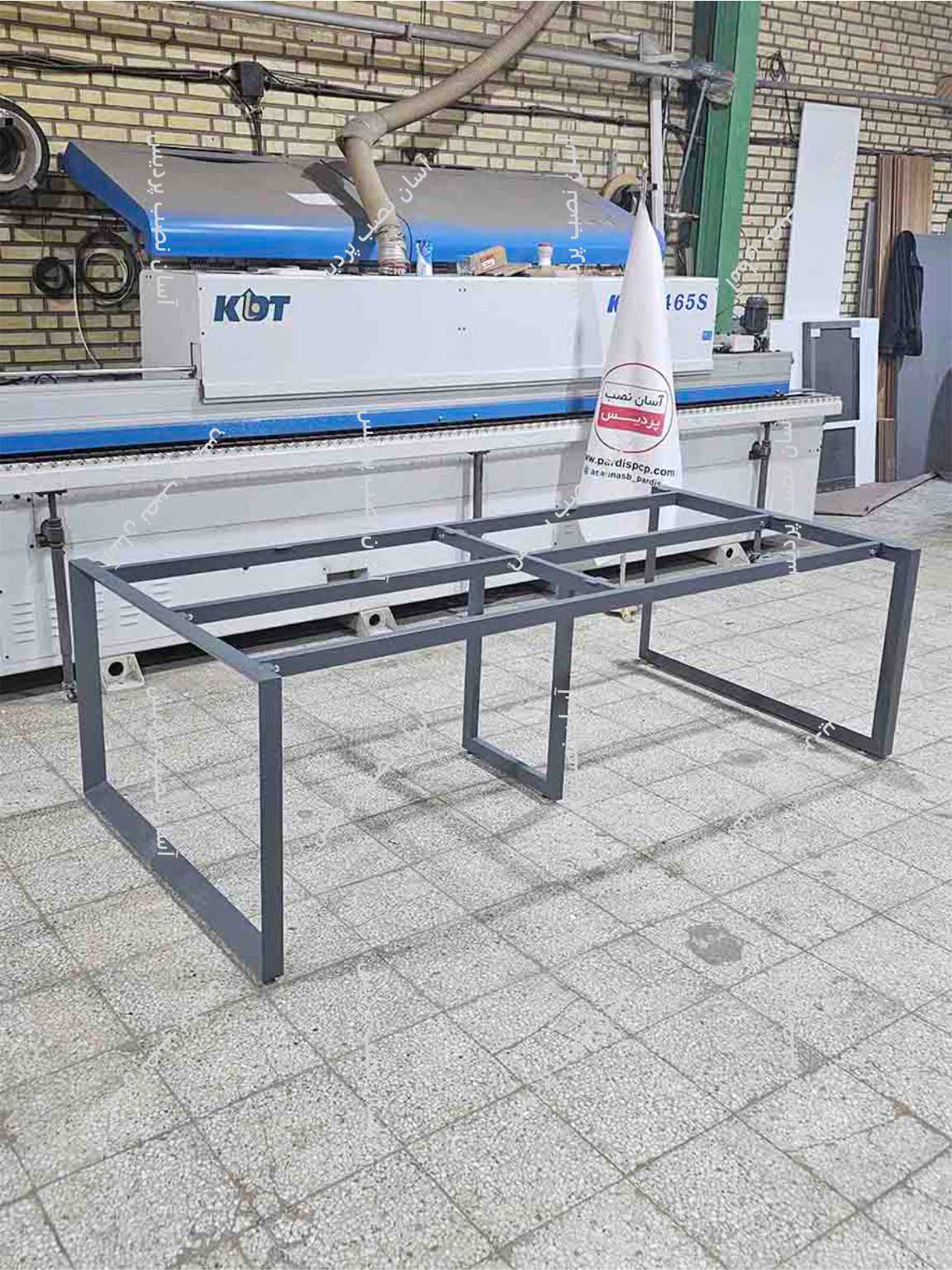 پایه میز کار گروهی و کنفرانس 